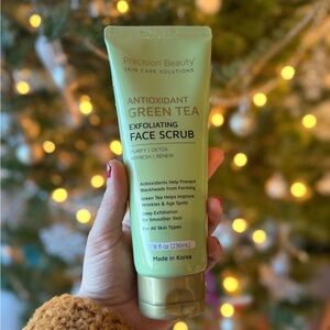 Precision Beauty Exfoliating Face Scrub Green Tea, Coffee 8oz (only coffee left)